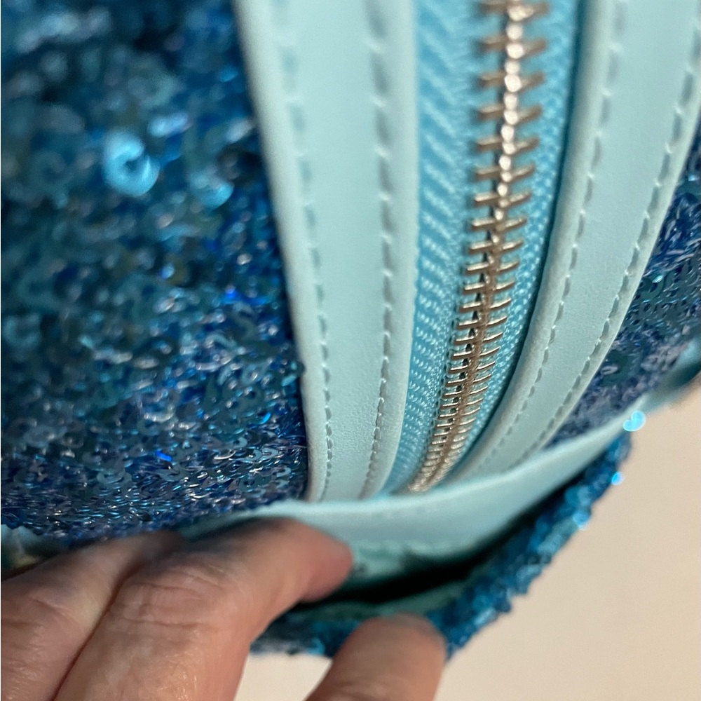 NWT! Disney Loungefly Dumbo Sequin Mini Backpack - Picture 15 of 15